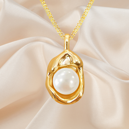 Aurora Pearl Necklace & Pendant