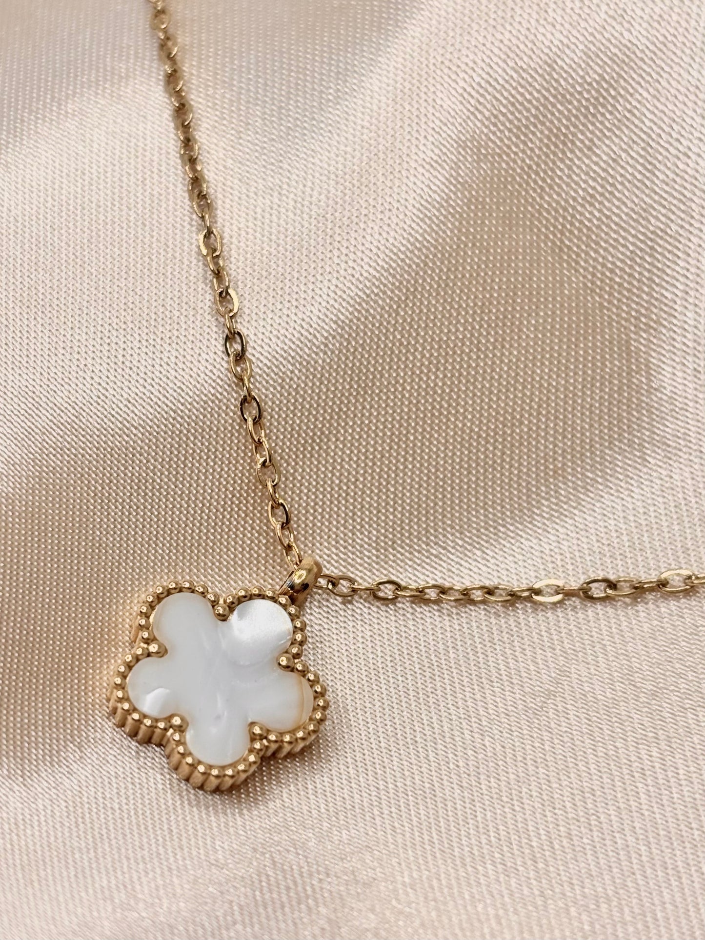 White Floral Pendant & Necklace